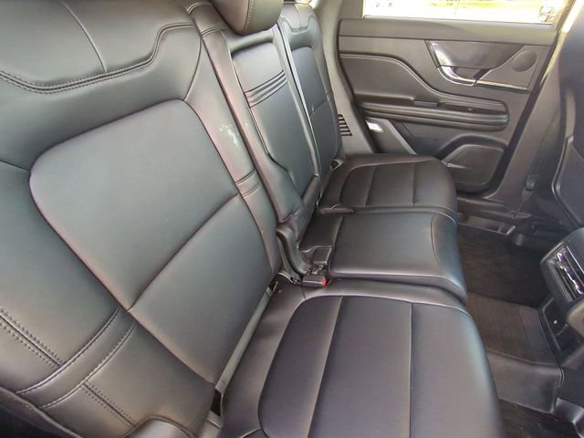 Used 2023 Lincoln Corsair AWD image 33