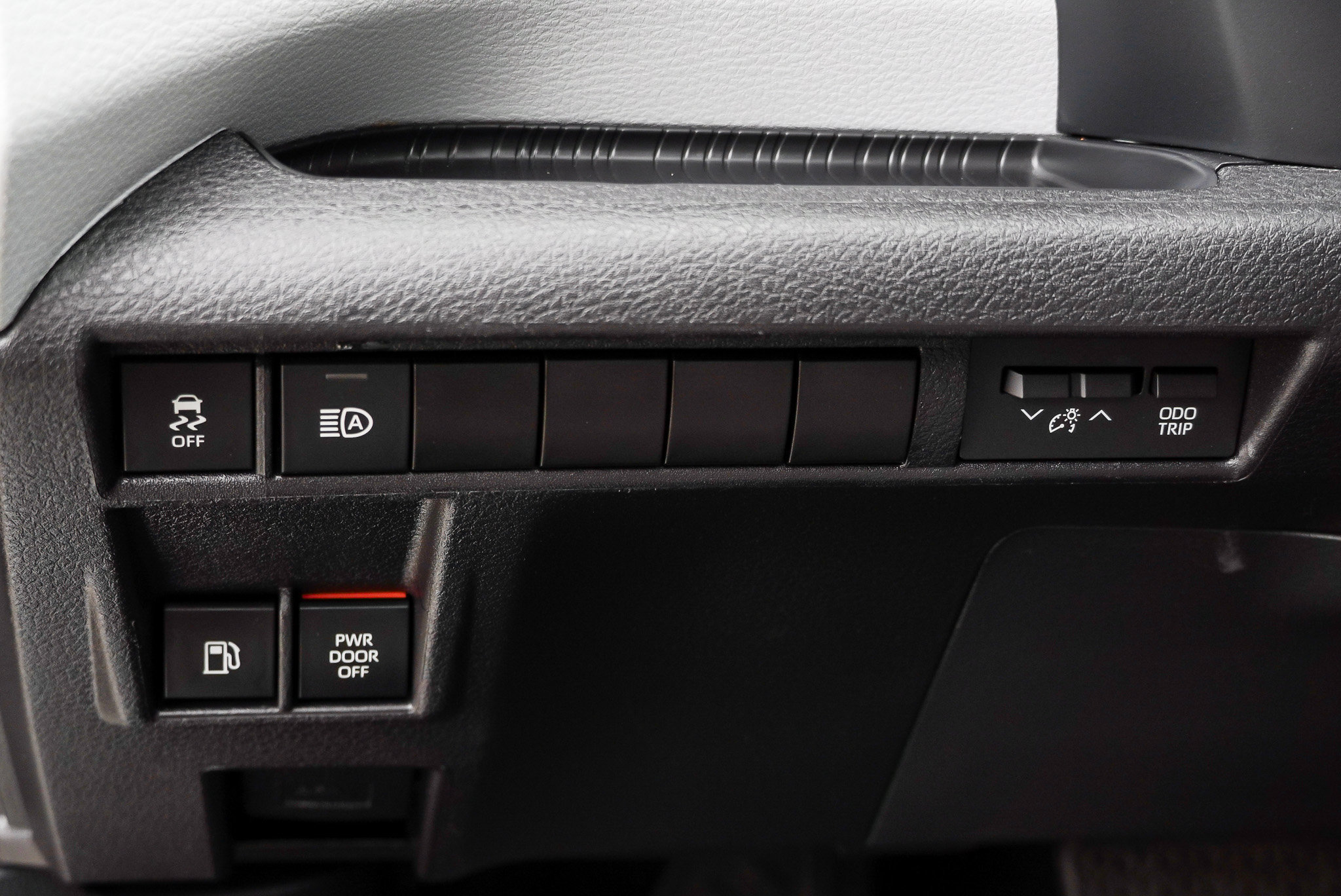Certified 2025 Toyota Sienna LE AWD/4WD image 18
