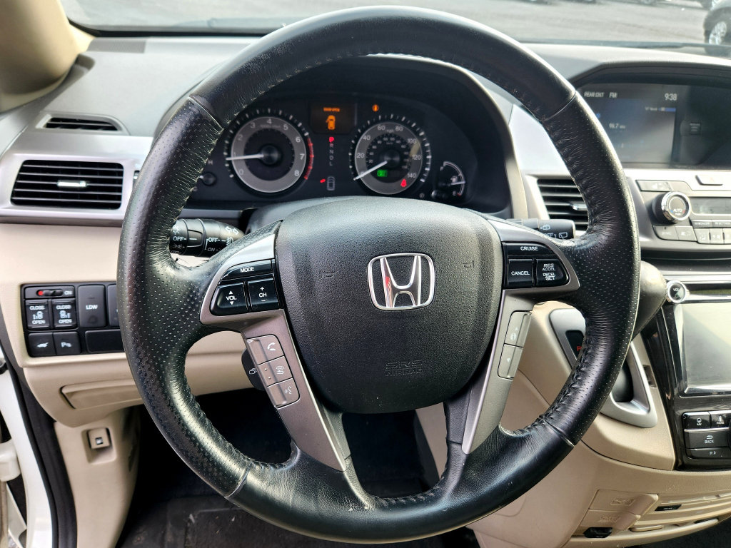 Used 2014 Honda Odyssey Touring Elite image 42