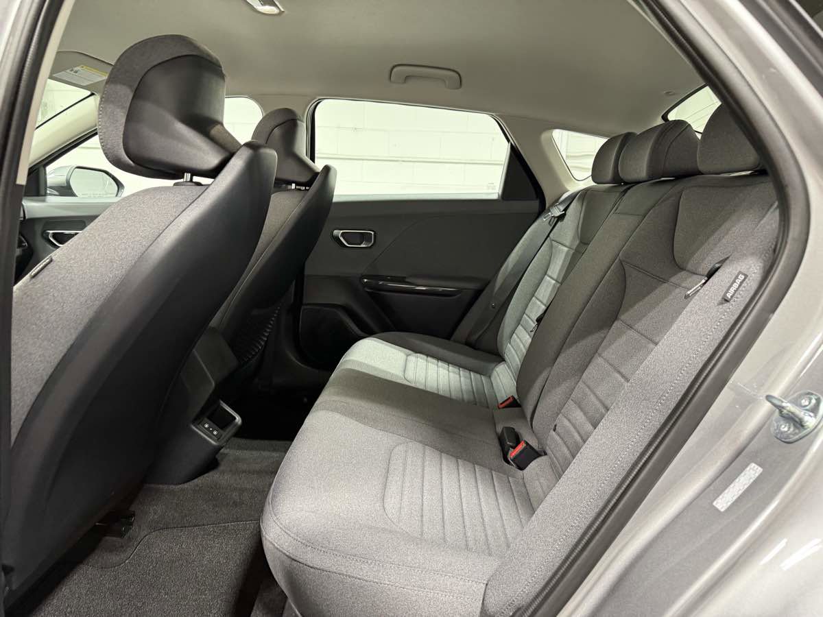 Used 2025 Kia K4 EX FWD image 18