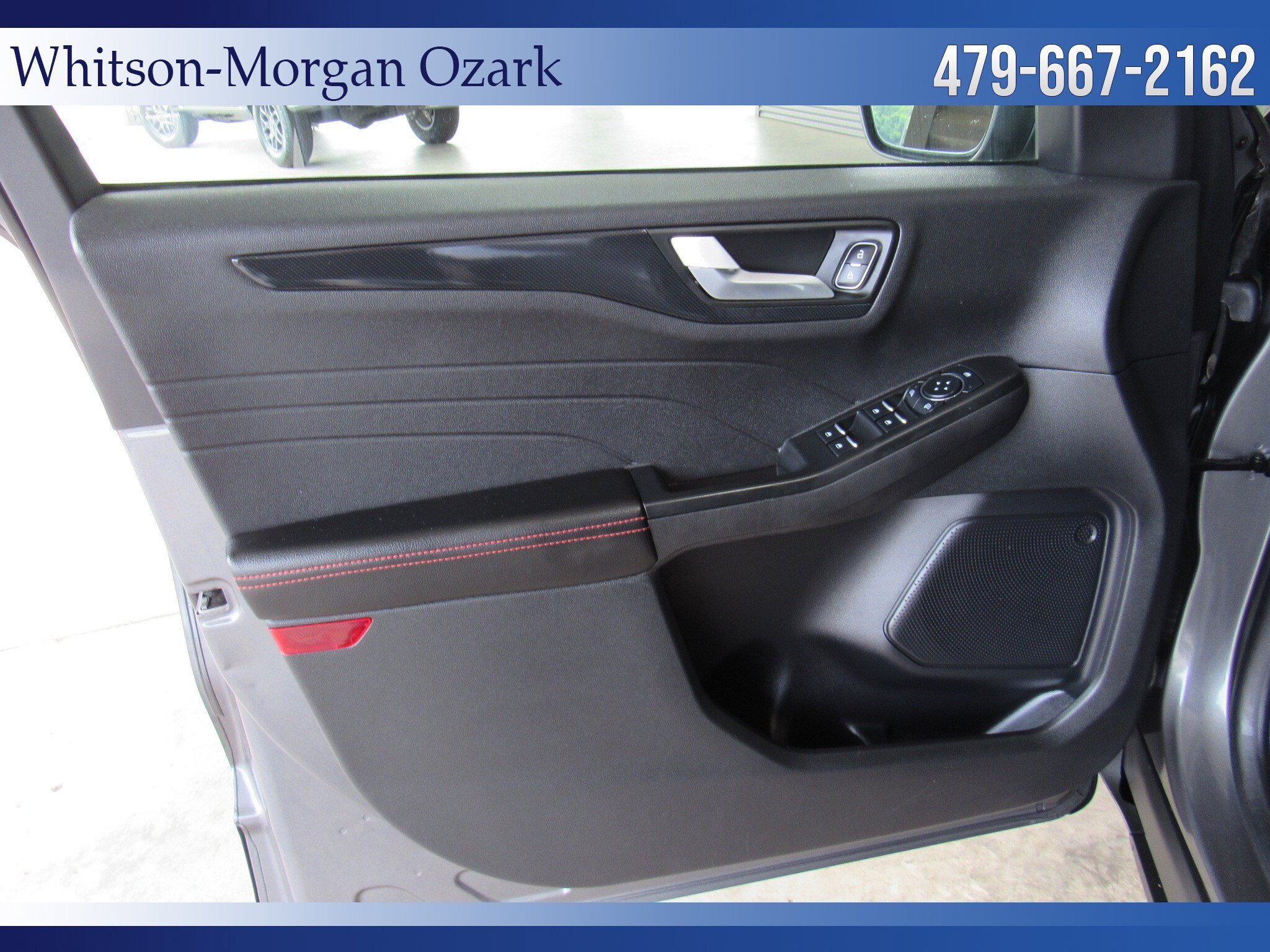 Used 2025 Ford Escape ST-Line FWD image 34