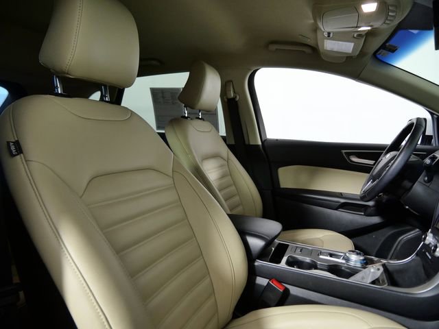 Certified 2024 Ford Edge SEL w/ Convenience Package AWD/4WD image 11