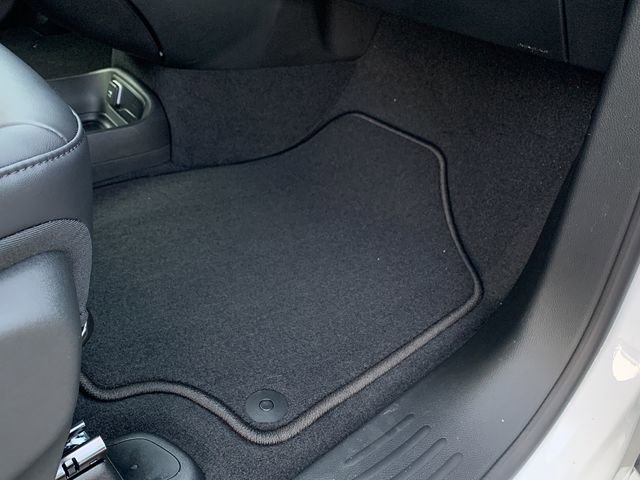 New 2026 Chrysler Pacifica Select image 38