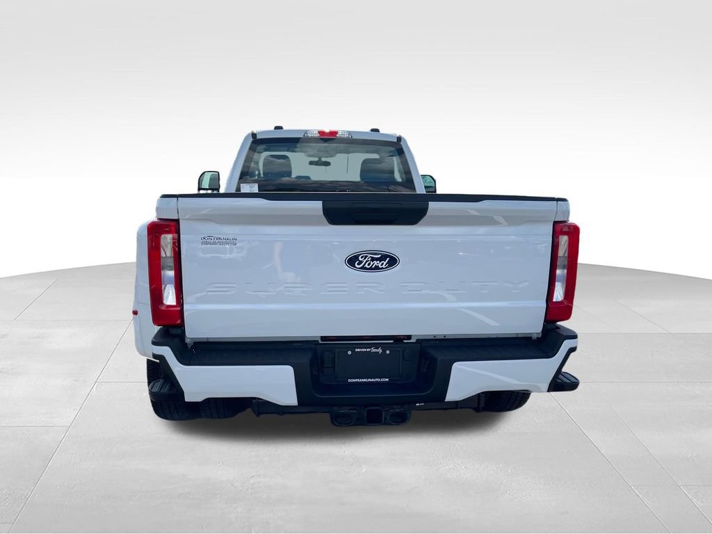 New 2027 Ford F350 XL w/ STX Appearance Package AWD/4WD image 4