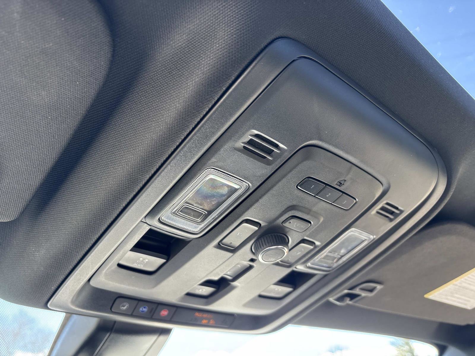 Certified 2022 GMC Yukon Denali image 25