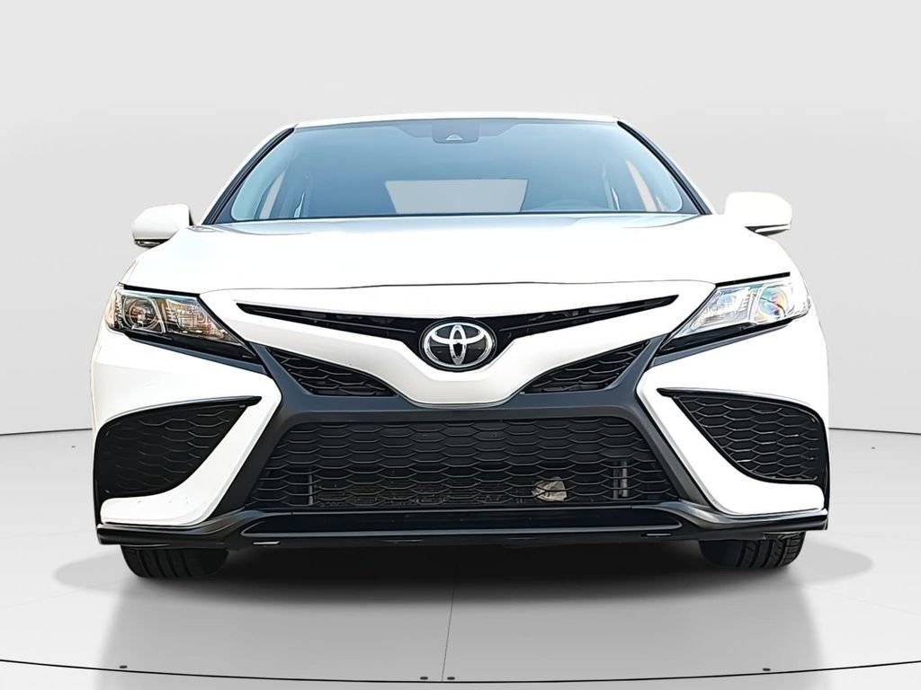Certified 2024 Toyota Camry SE image 2