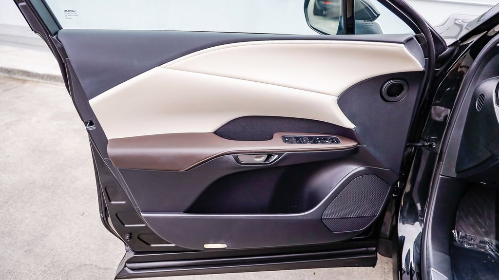 Used 2023 Lexus RX 350h image 22