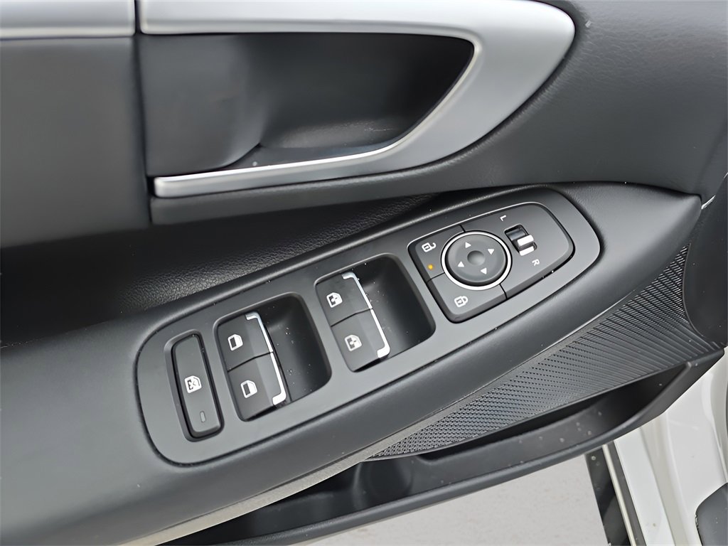 New 2025 Hyundai Sonata SEL image 18