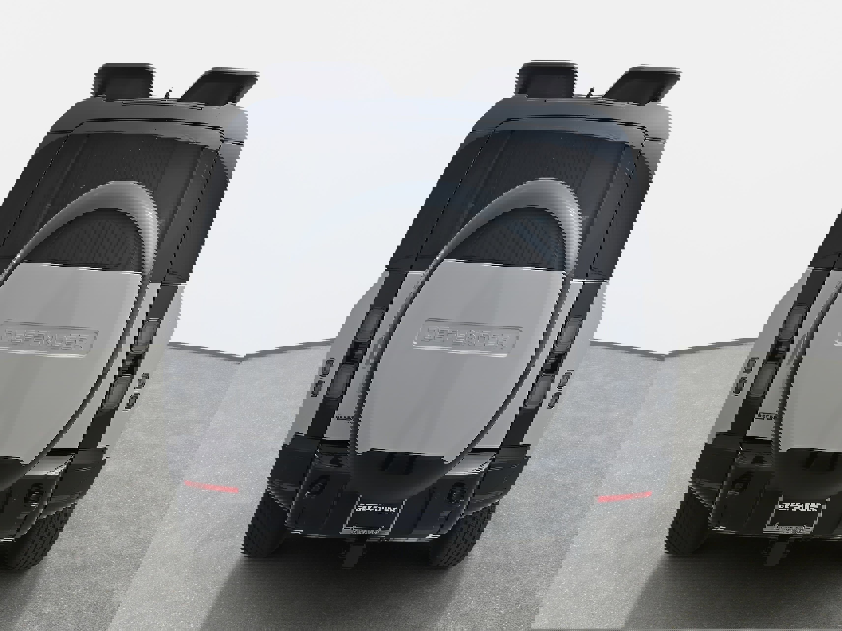 New 2026 Land Rover Defender 110 X-Dynamic SE image 6