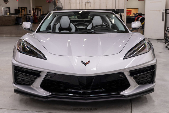 Used 2020 Chevrolet Corvette Stingray Premium Cpe w/ 3LT Preferred Equipment Group image 13