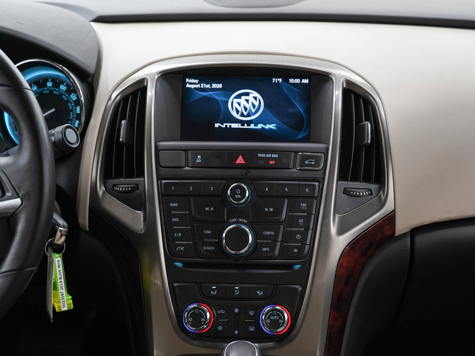 Used 2014 Buick Verano FWD image 15