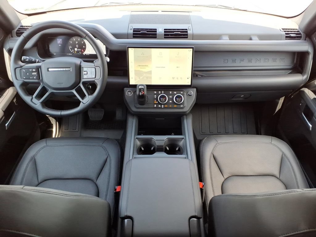 New 2026 Land Rover Defender 110 S AWD/4WD image 9