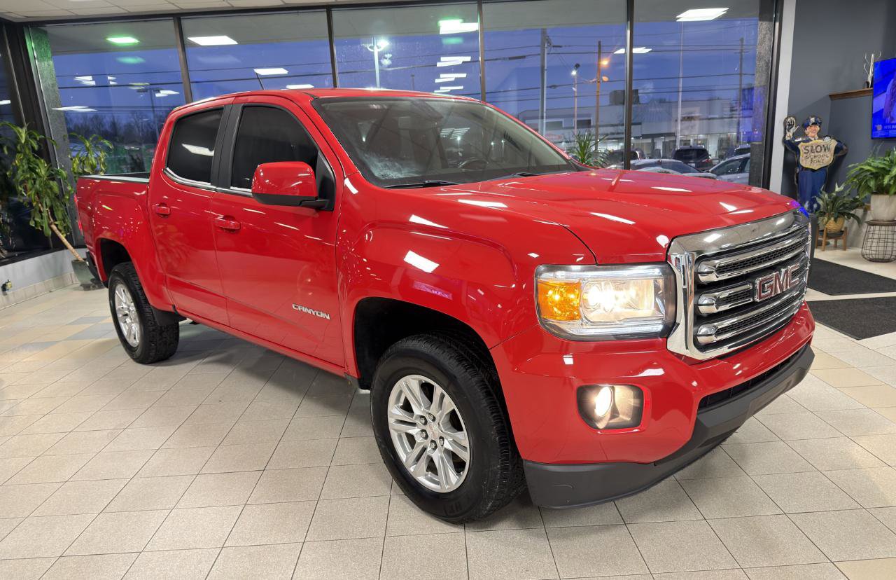 Used 2019 GMC Canyon SLE image 3
