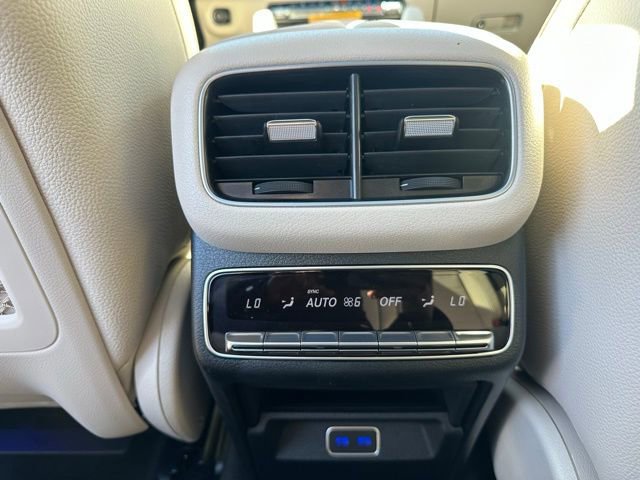 New 2026 Mercedes-Benz GLS 450 4MATIC image 36