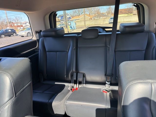 Used 2024 Ford Expedition XLT image 17