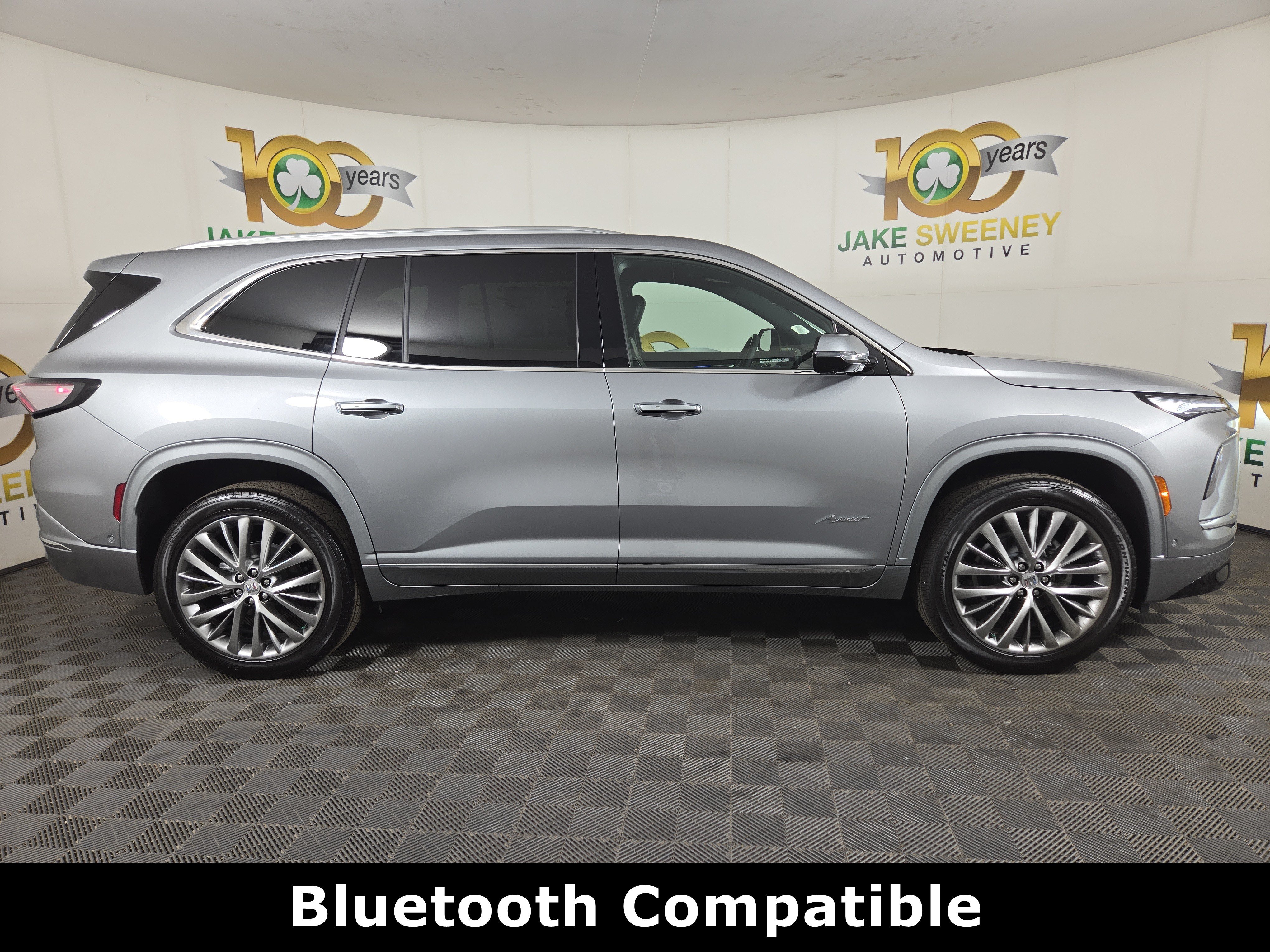 Certified 2026 Buick Enclave Avenir w/ Super Cruise Package AWD/4WD image 10