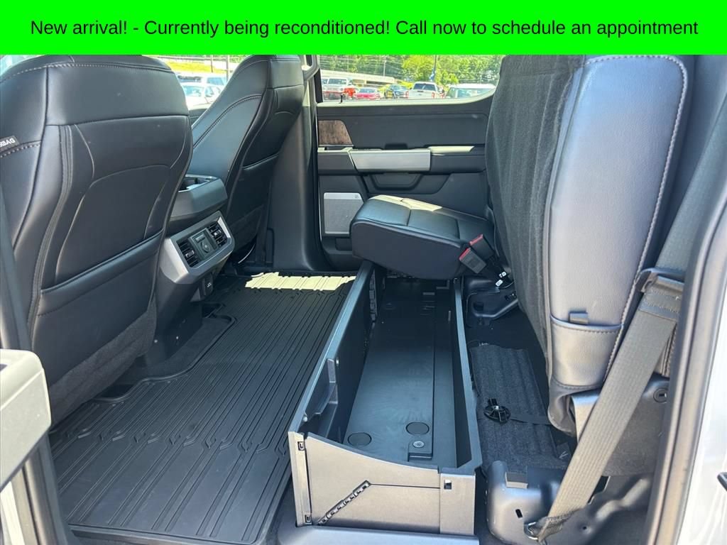 Used 2025 Ford F250 Lariat w/ Lariat Ultimate Package AWD/4WD image 11