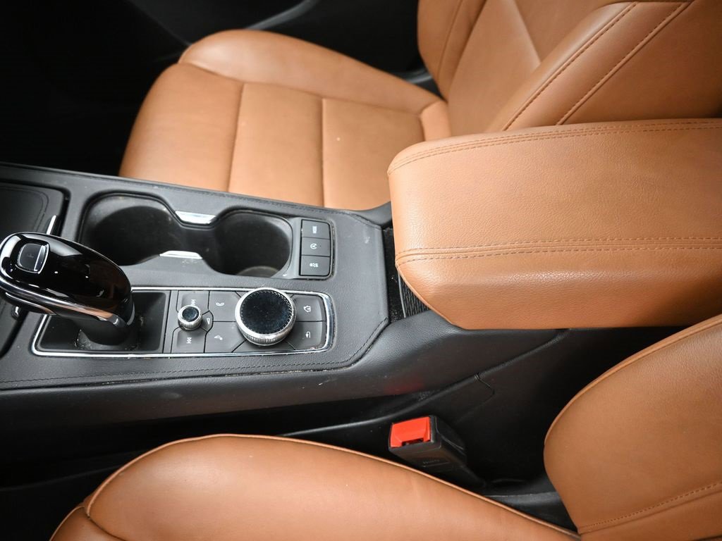 Used 2023 Cadillac XT4 Sport image 20