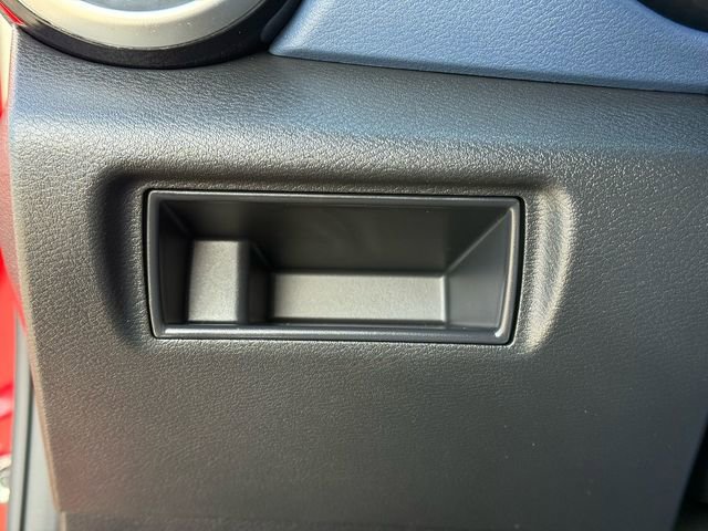 Used 2025 Nissan Versa SV w/ Trunk Package image 24