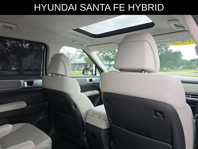 Used 2025 Hyundai Santa Fe Calligraphy AWD/4WD image 12