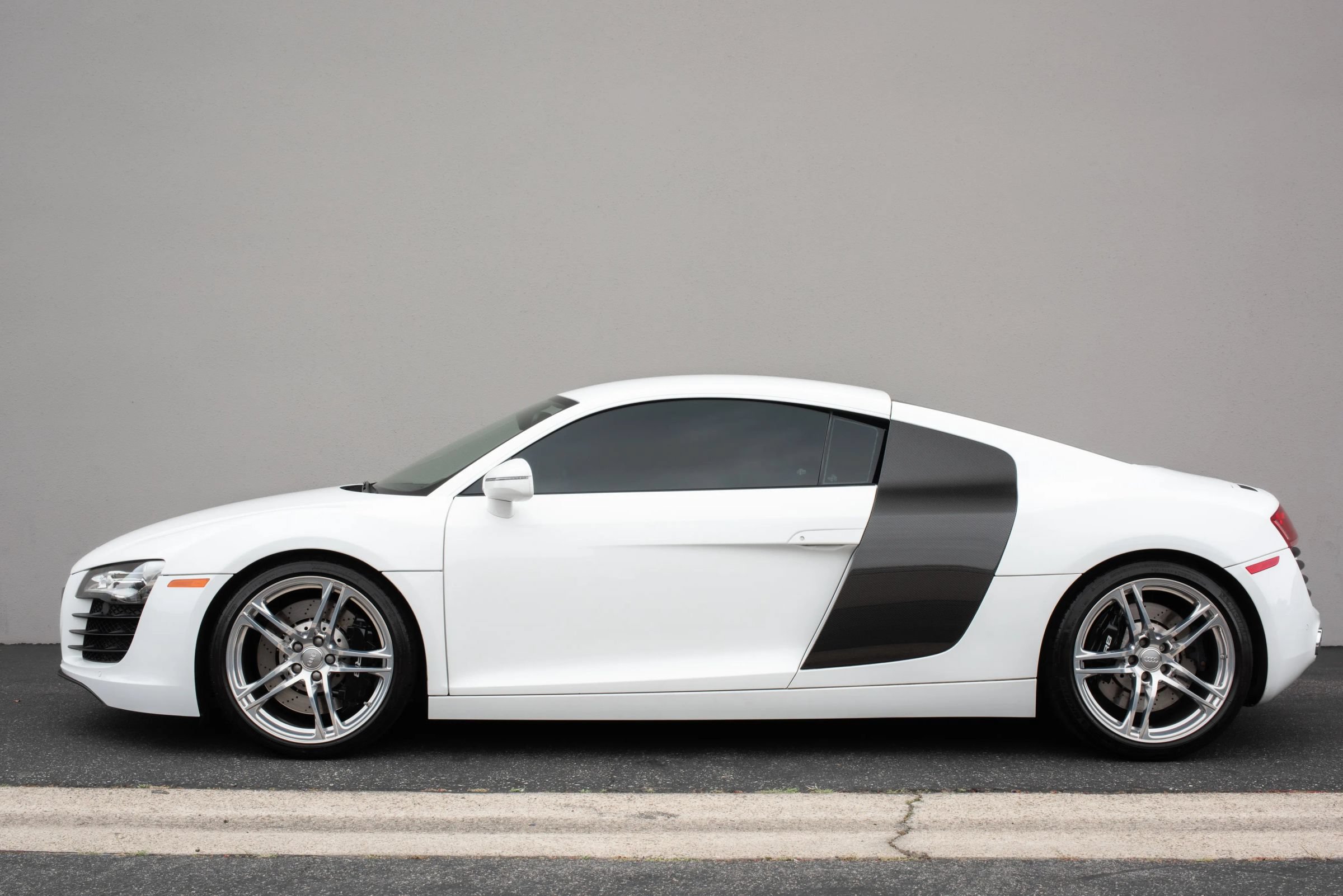 Used 2012 Audi R8 V8 AWD/4WD image 8