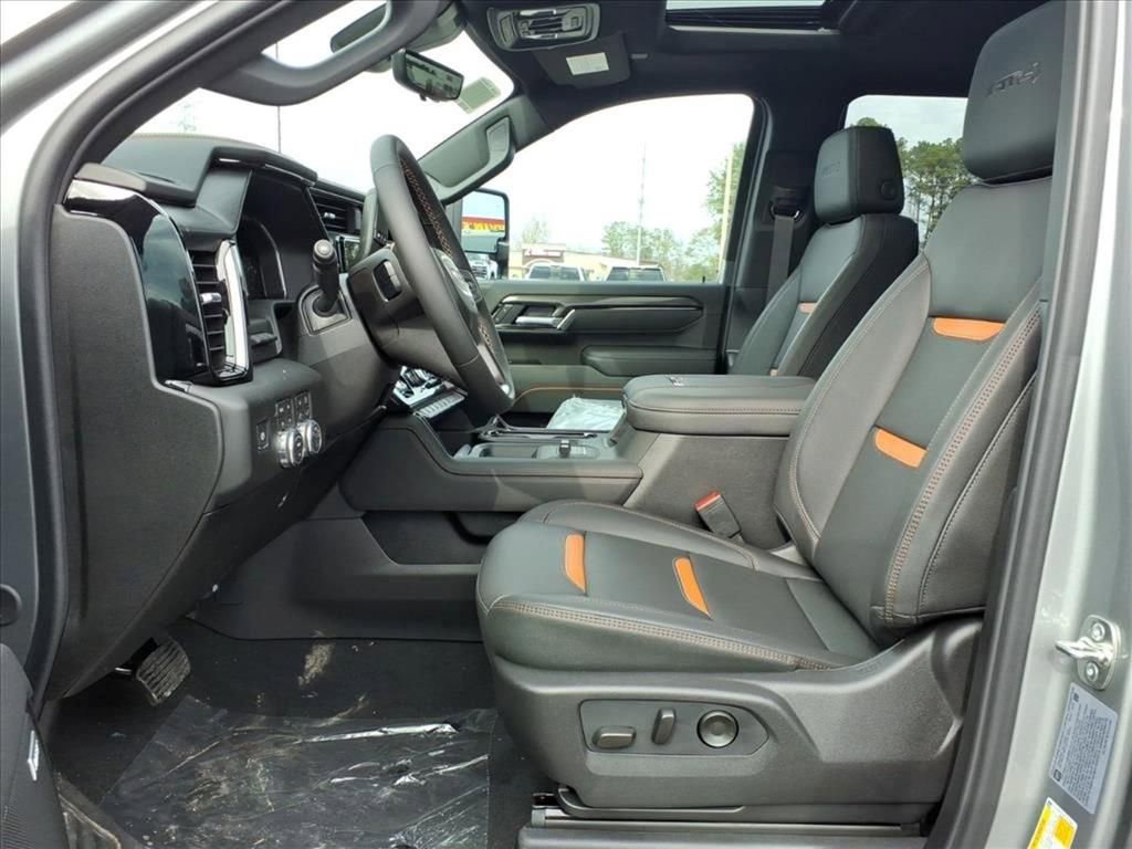 New 2026 GMC Sierra 2500 AT4 w/ AT4 Premium Plus Package image 12