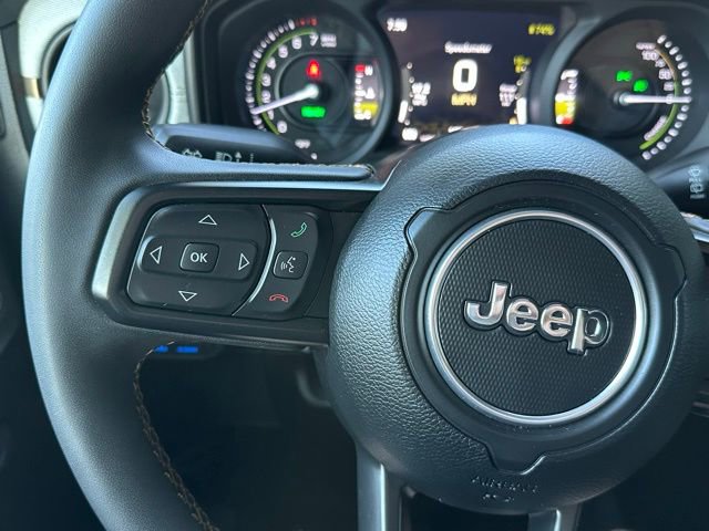 Used 2024 Jeep Wrangler Unlimited image 22