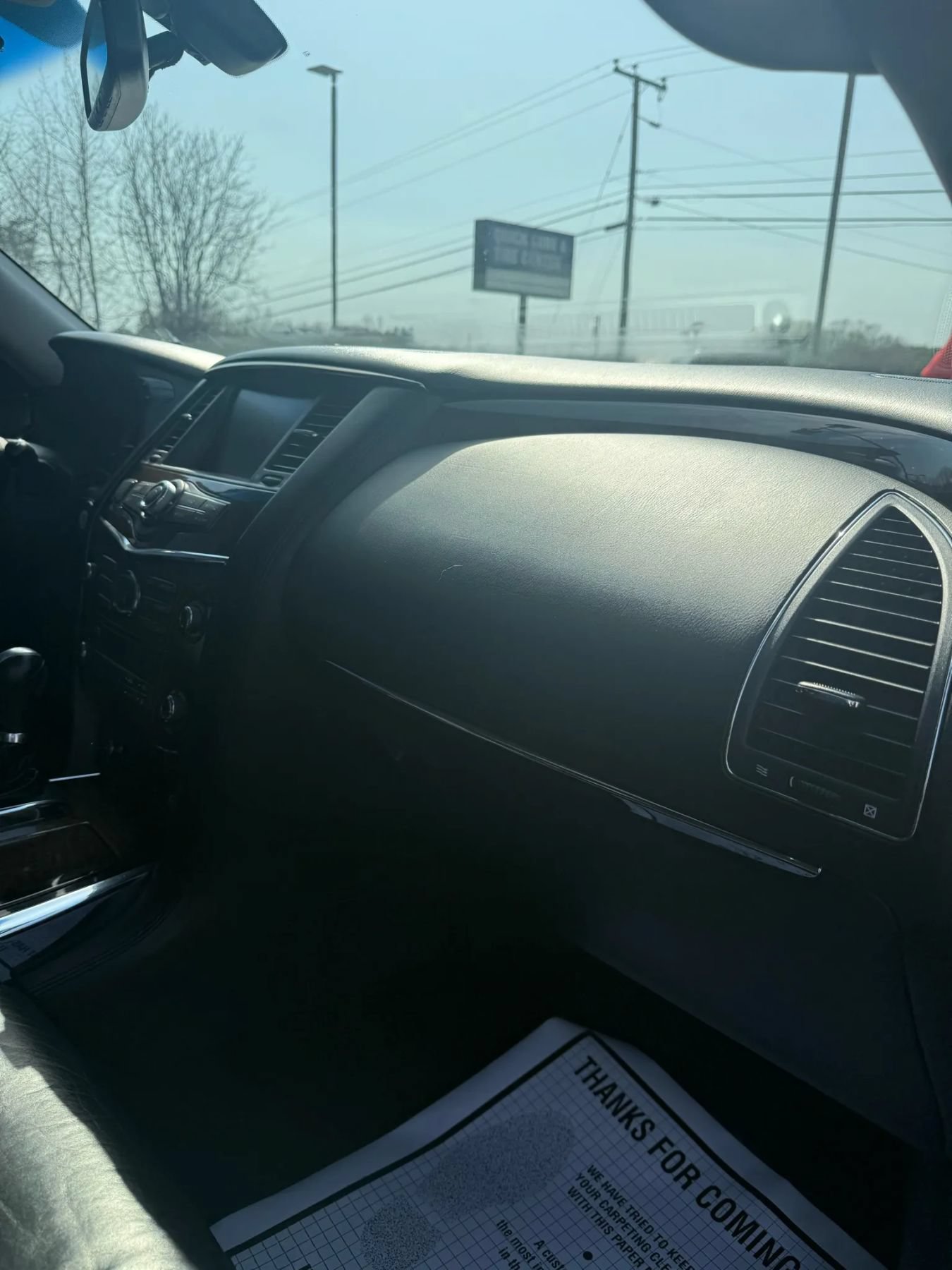 Used 2012 INFINITI QX56 4WD w/ Deluxe Touring Pkg image 29