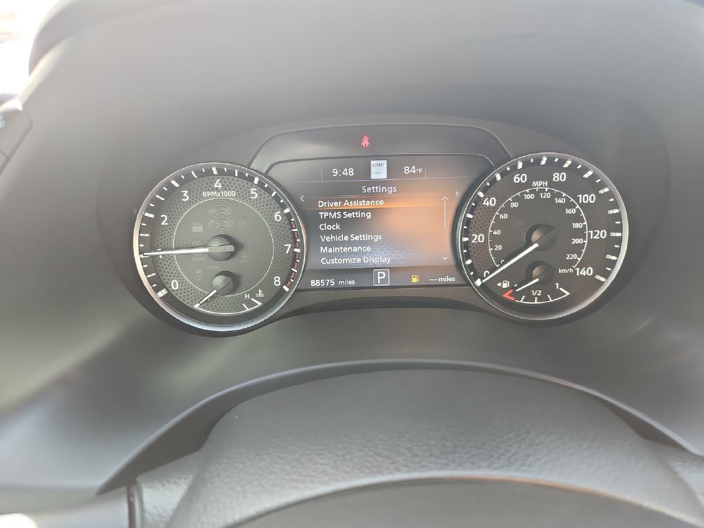 Used 2022 Nissan Armada Platinum w/ Captain's Chairs Package RWD image 19