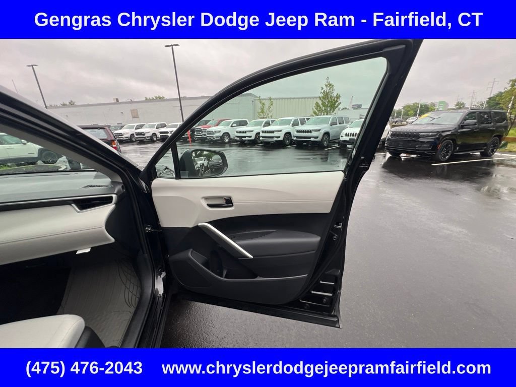 Used 2026 Toyota Corolla Cross L AWD/4WD image 15