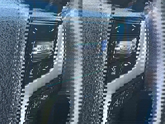 Used 2017 Toyota Land Cruiser image 14