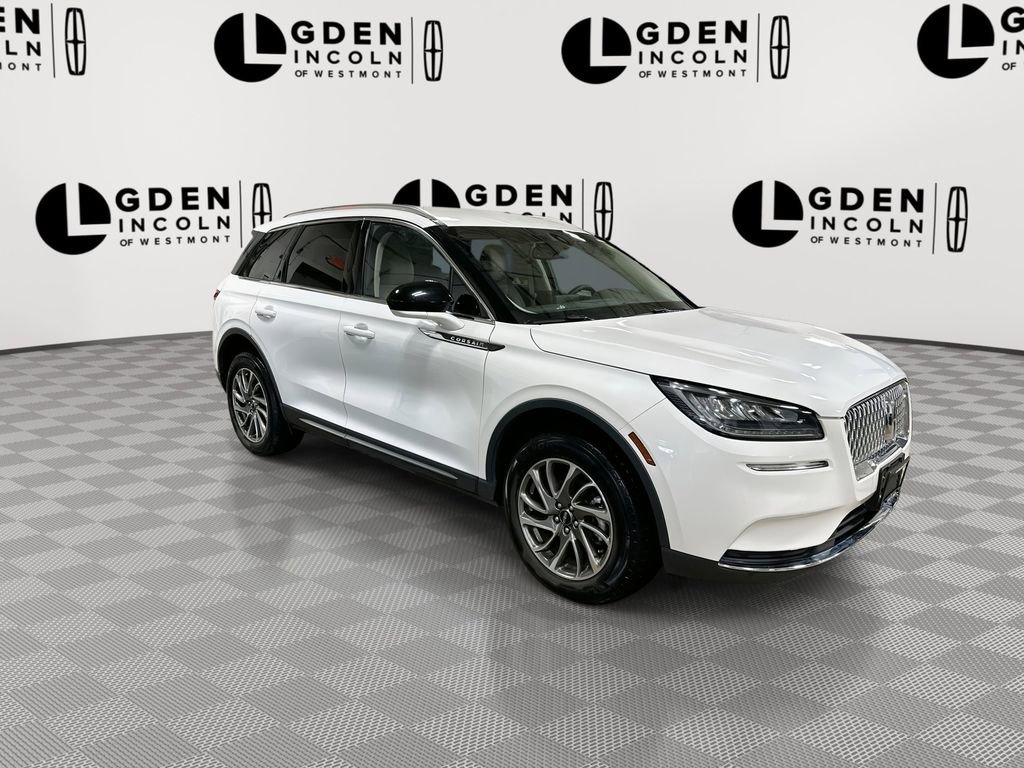 Certified 2022 Lincoln Corsair AWD w/ Equipment Group 101A image 2