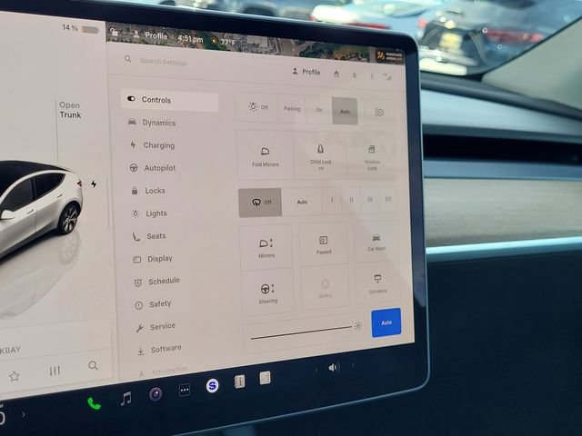 Used 2023 Tesla Model Y Long Range image 12