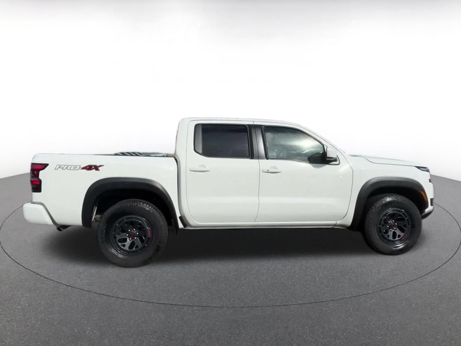 Used 2026 Nissan Frontier PRO-4X AWD/4WD image 15