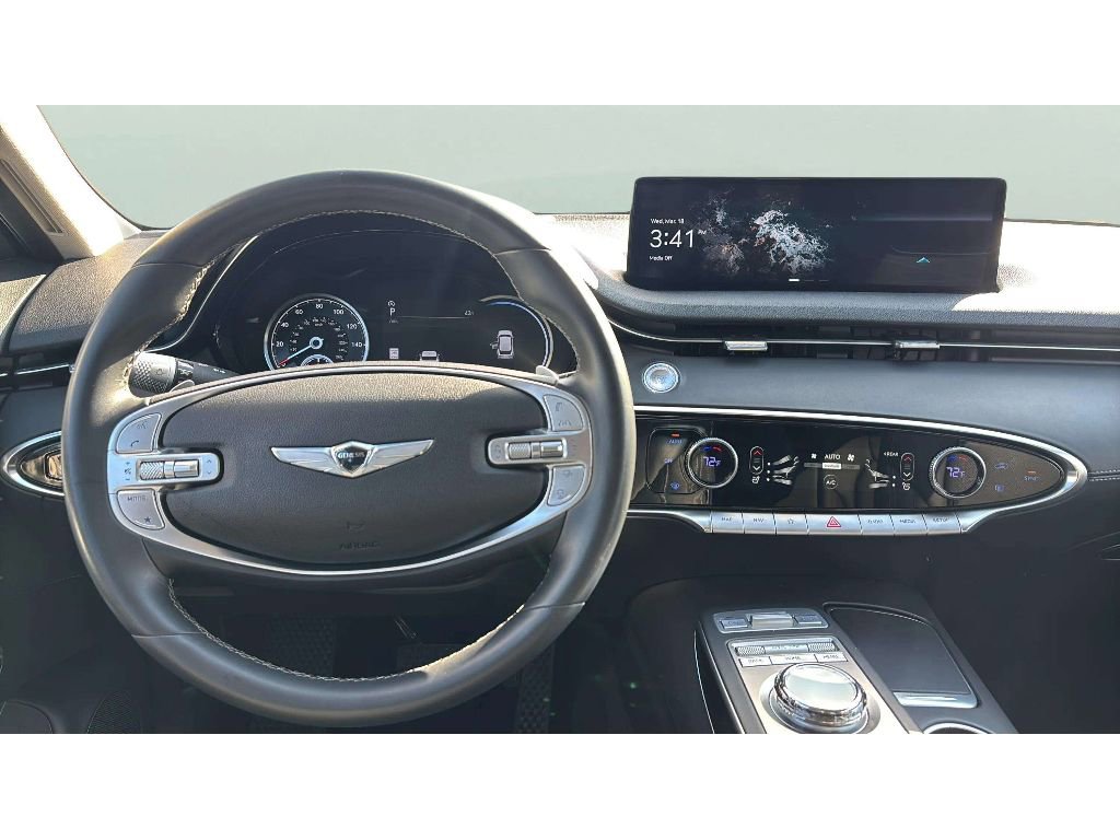 Used 2025 Genesis GV70 2.5T image 12