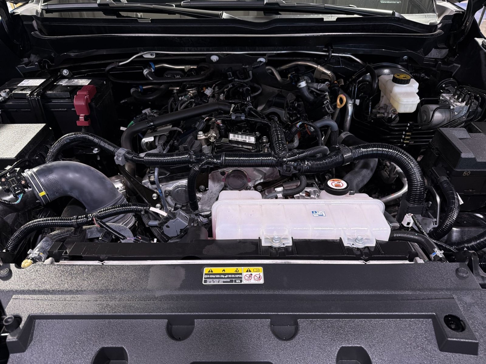 Used 2025 Toyota Tacoma TRD Off-Road AWD/4WD image 28
