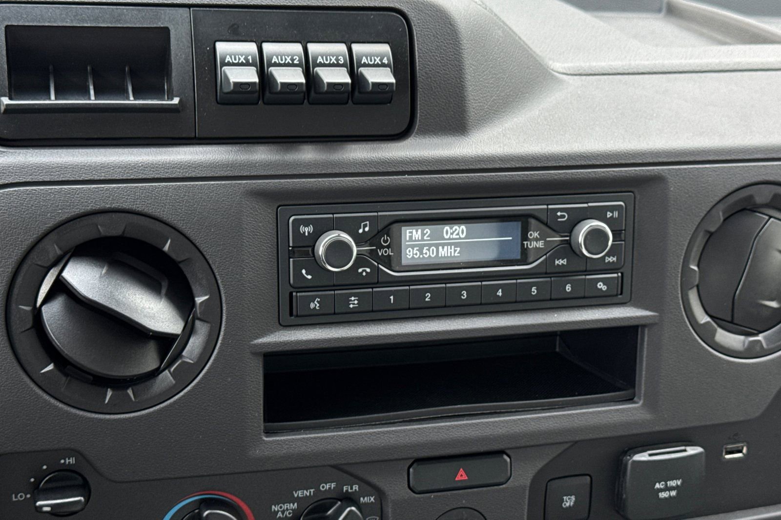 New 2026 Ford E-350 and Econoline 350 Super Duty w/ Power Equipment Group image 16