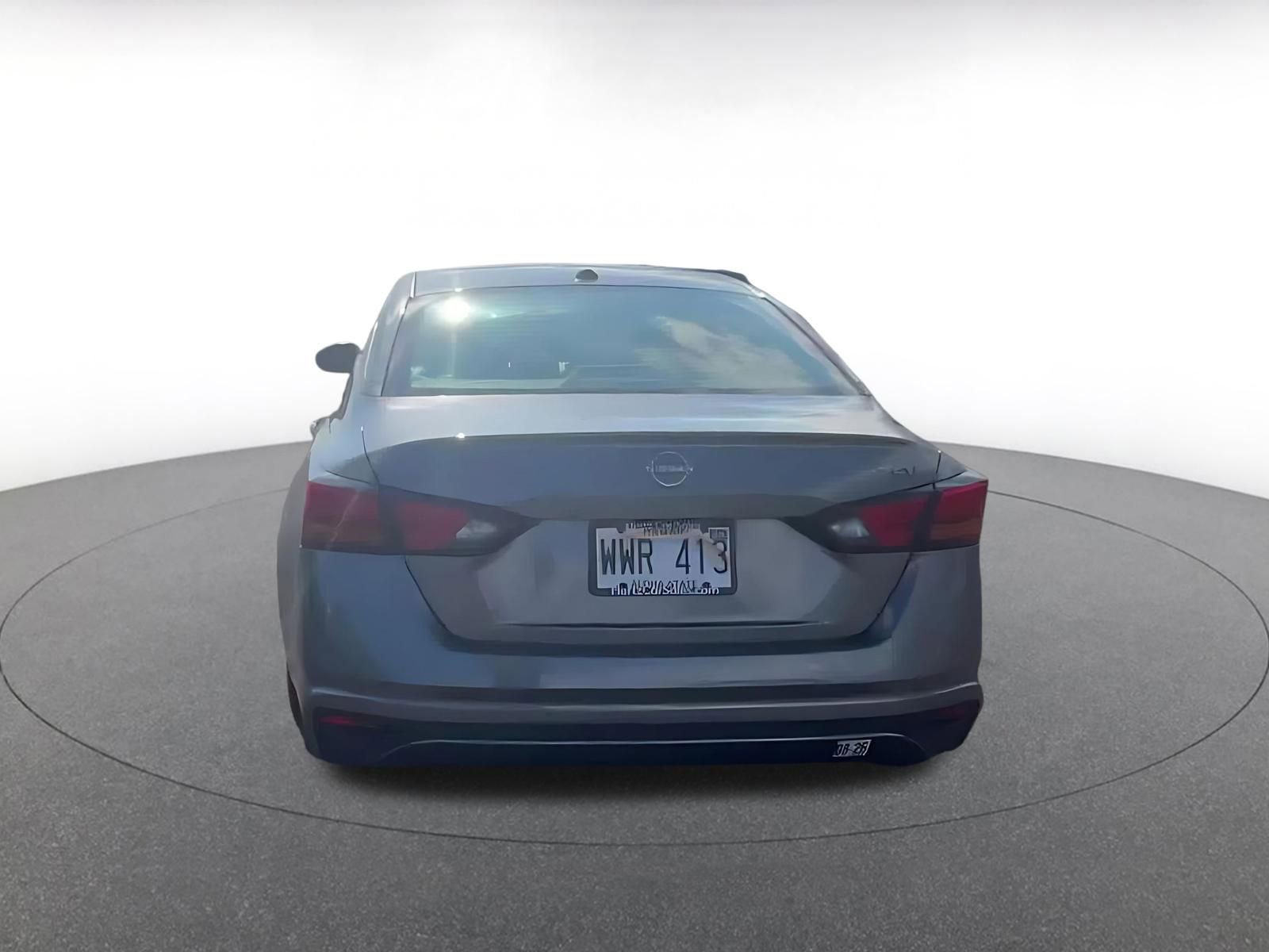 Used 2023 Nissan Altima 2.5 SV FWD image 12