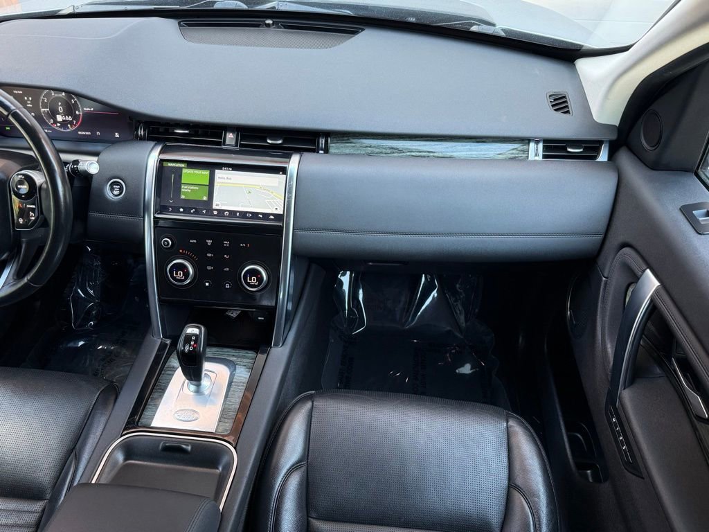 Used 2020 Land Rover Discovery Sport SE image 29