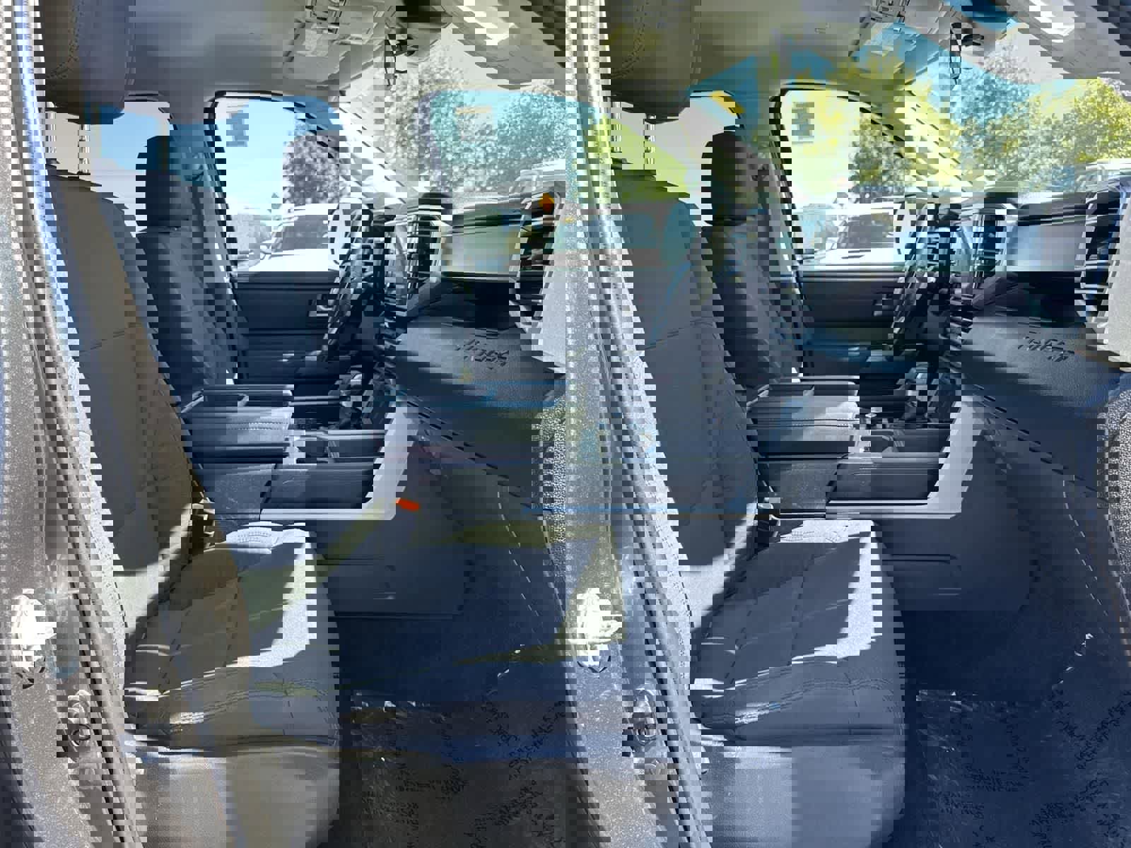 Used 2022 Toyota Tundra SR5 image 37