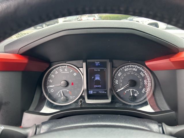 Used 2019 Toyota Tacoma TRD Off-Road w/ Technology Package image 22