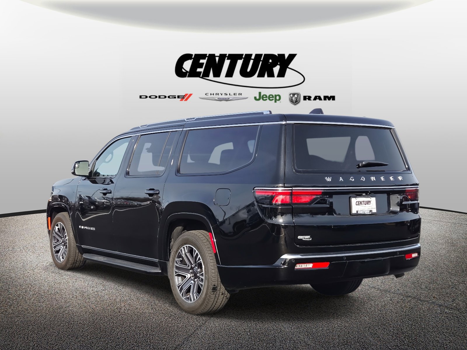 Used 2024 Jeep Wagoneer L 4WD w/ Premium Group I image 7