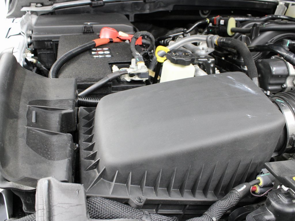 Used 2023 Jeep Wrangler Unlimited Sahara AWD/4WD image 25