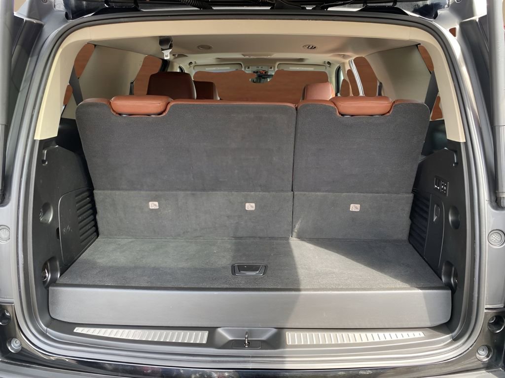 Used 2020 Cadillac Escalade Luxury AWD/4WD image 13