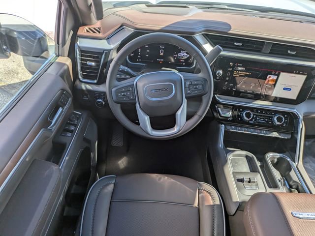 New 2026 GMC Sierra 2500 Denali w/ Denali Reserve Package image 15