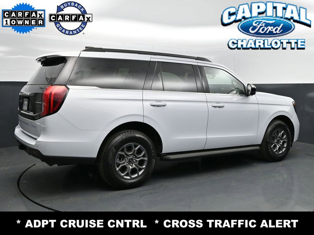 Used 2025 Ford Expedition Active image 7