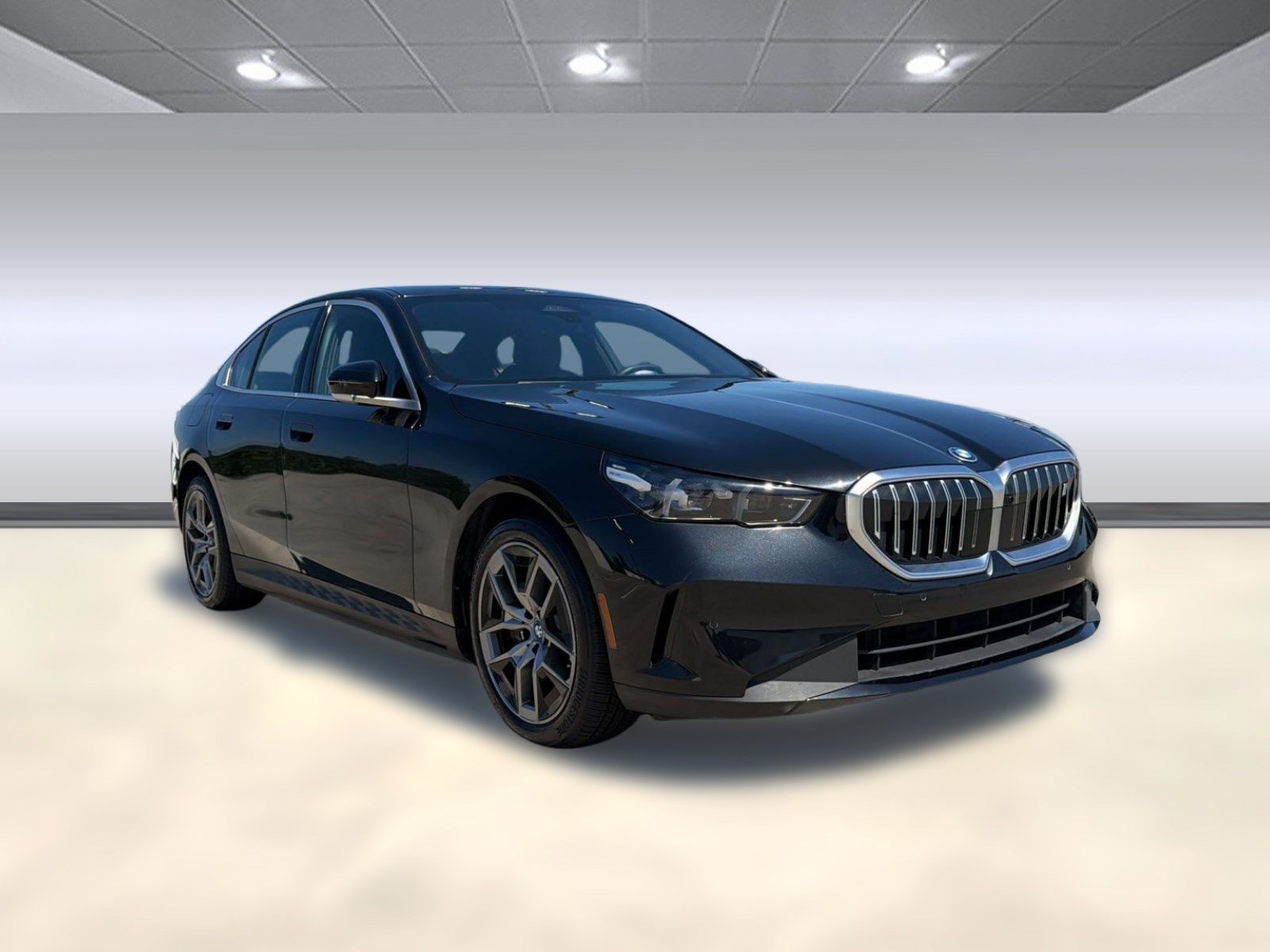 Certified 2024 BMW i5 eDrive40i w/ Premium Package RWD image 6