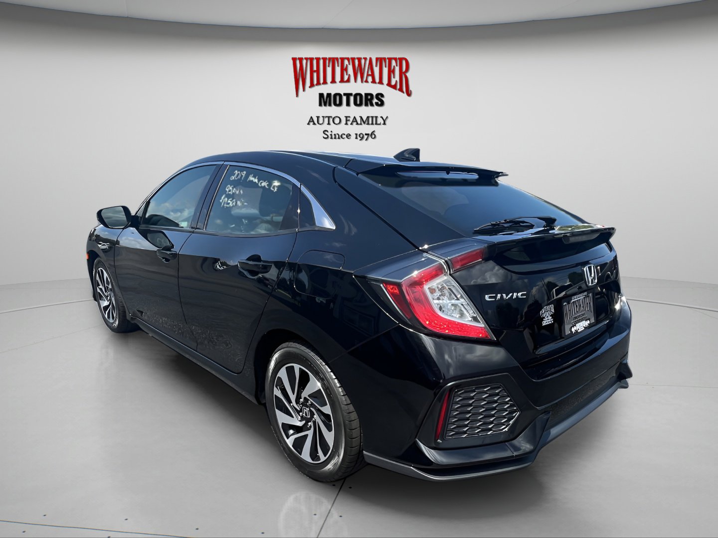 Used 2019 Honda Civic LX image 3