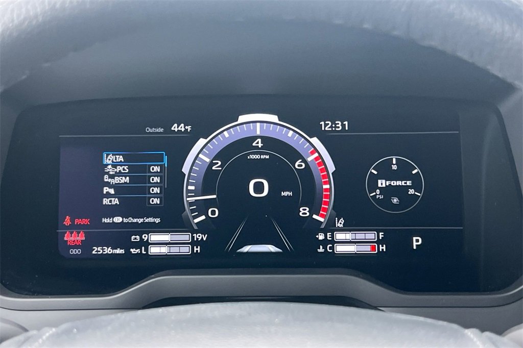 Used 2025 Toyota Tundra Limited image 28
