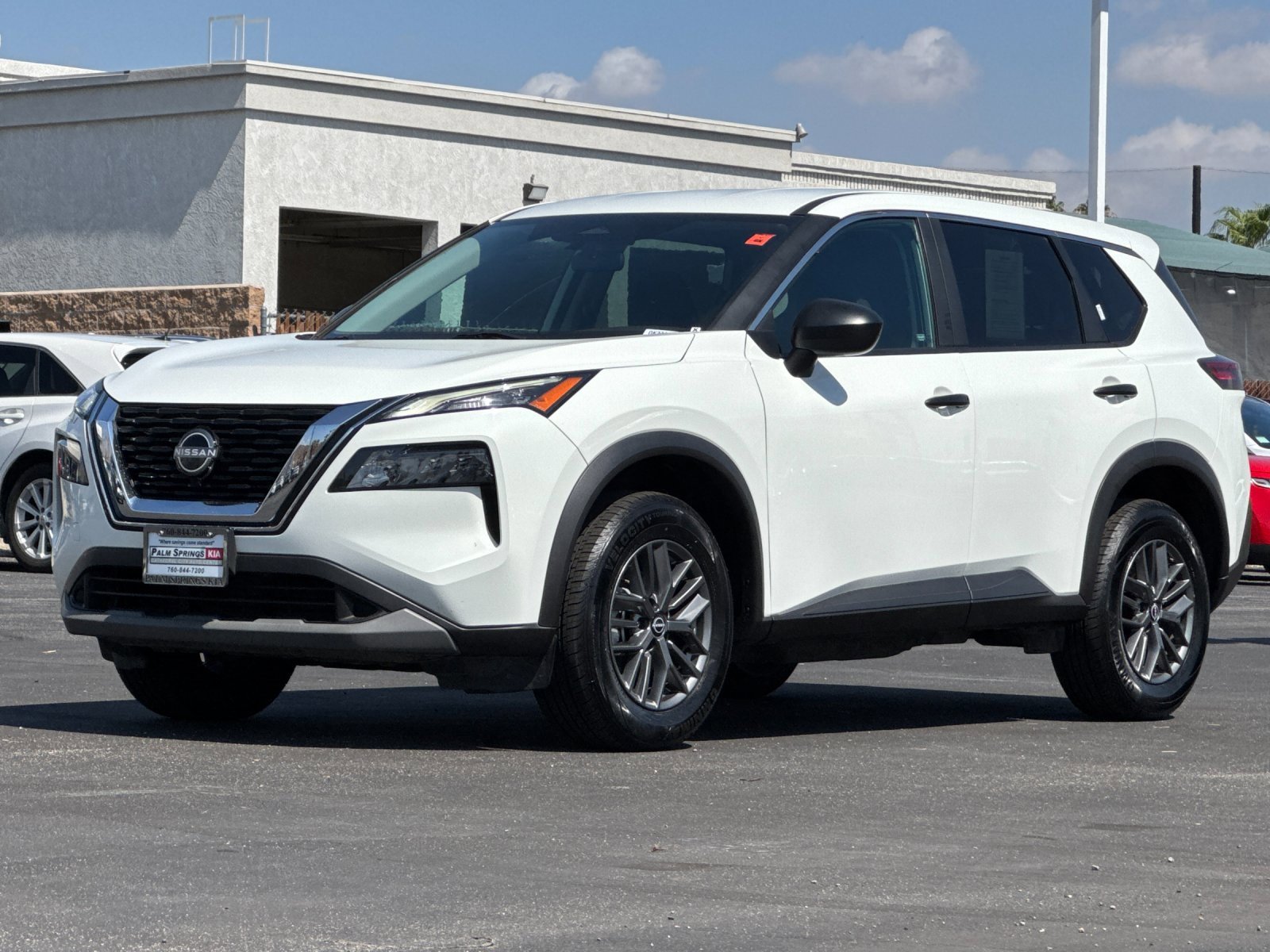 Used 2023 Nissan Rogue S image 7